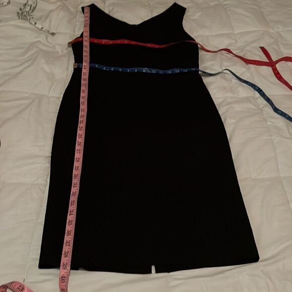 Sphirea Woman’s Dress Sz 8 Black Short Sleeve VNeck Silky Midi Zipper Back - Picture 10 of 10